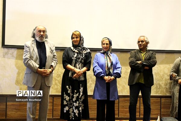 شانزدهمین همایش تجلیل از خانواده های اهداکننده عضو در استان البرز