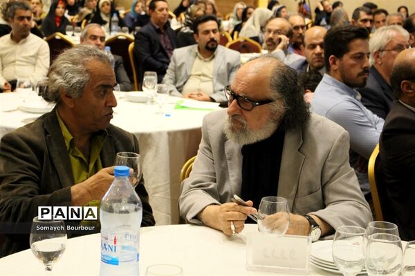 شانزدهمین همایش تجلیل از خانواده های اهداکننده عضو در استان البرز