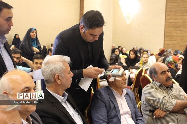 شانزدهمین همایش تجلیل از خانواده های اهداکننده عضو در استان البرز