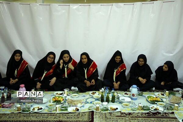 افطار دانش‌آموزی وزیر آموزش و پرورش