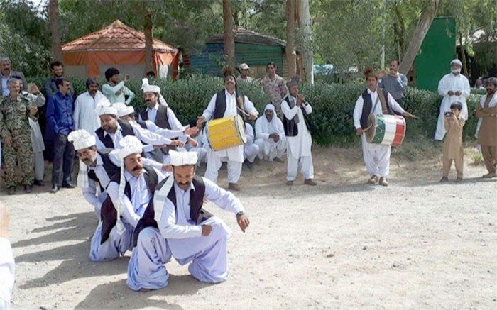 200هنرمند سیستان و بلوچستان به تهران اعزام شدند