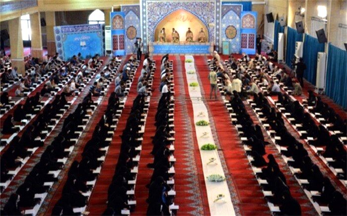 استقبال بی‌نظیر جوانان ارومیه از جمع‌خوانی قرآن