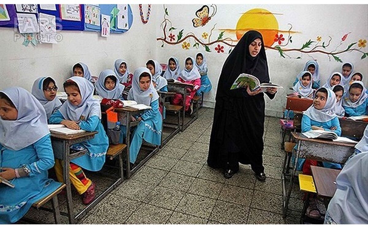 آغاز دوره ضمن خدمت «آشنایی معلم با برنامه درس ملی و راهنمای برنامه درس ریاضی» از امروز