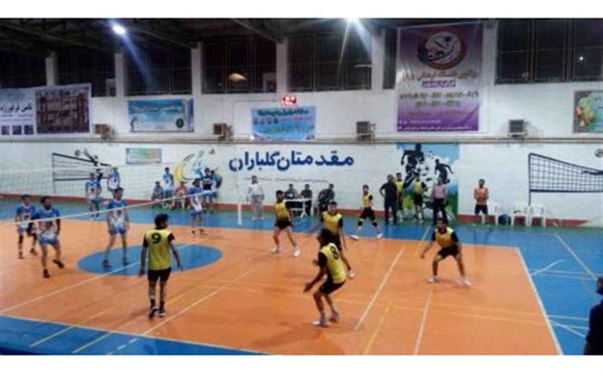 رقابت 22 تیم والیبال درجام رمضان والیبال شهرستان قاینات