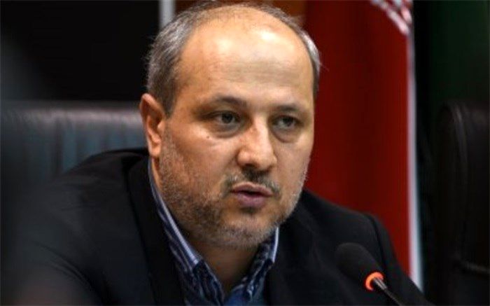 گندمکاران برای ارائه محصول خود به مراکز خرید ، نیاز به معرفی نامه ندارند