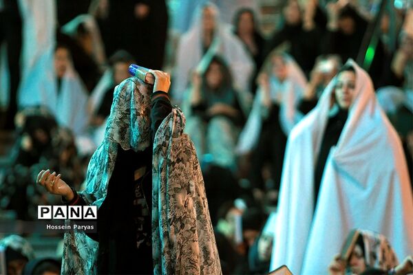 احیای شب نوزدهم رمضان در حرم امامزاده صالح