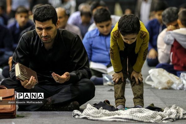 احیای شب نوزدهم رمضان در ارومیه