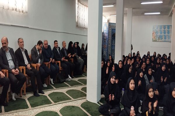  جشن مهارت آموزی در دبیرستان دخترانه ایران