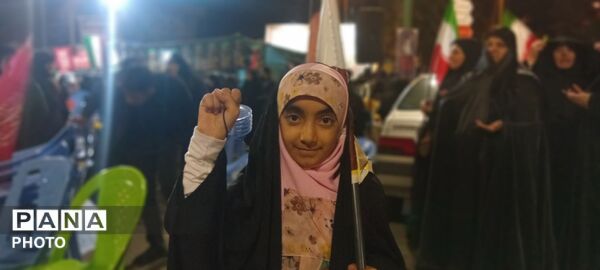 خیابان را رها نخواهیم کرد