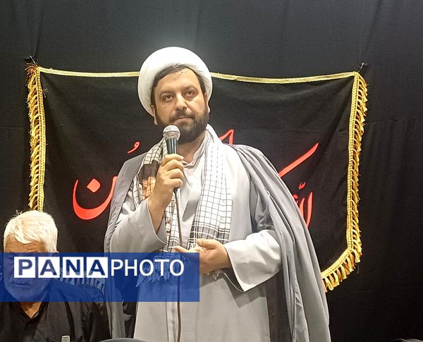 مراسم وداع با پیکر شهید مدافع وطن در شهرستان کوهپایه 