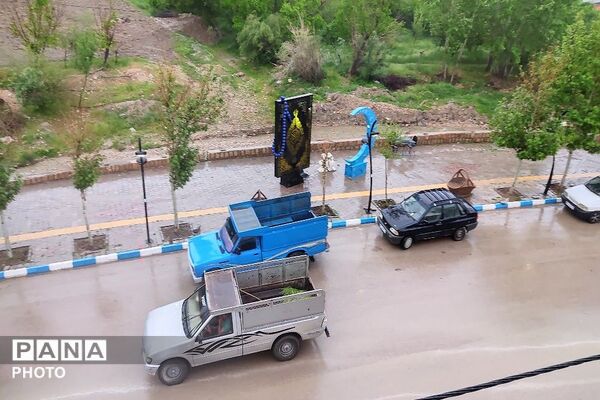 باران بهشتی، رنگین کمان زیبا و نسیم باطراوت بهاری هدیه اردیبهشت ماه در شهر بار