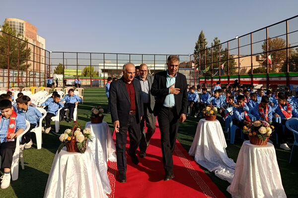 مهر را در جشن عاطفه‌ها غرق مهربانی کردند