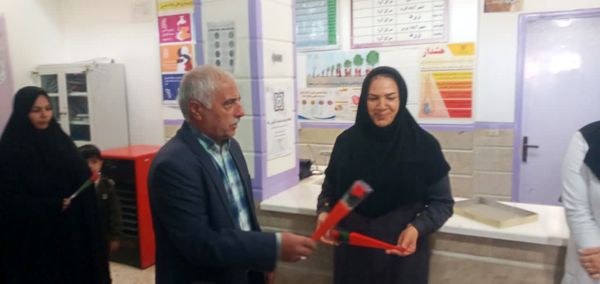 تقدیر امام جمعه سملقان از پرستاران شهر قاضی و شهر آوا 