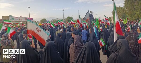 خروش حماسی مردم انقلابی بندرعباس در تجدید میثاق با رهبر جدید انقلاب اسلامی