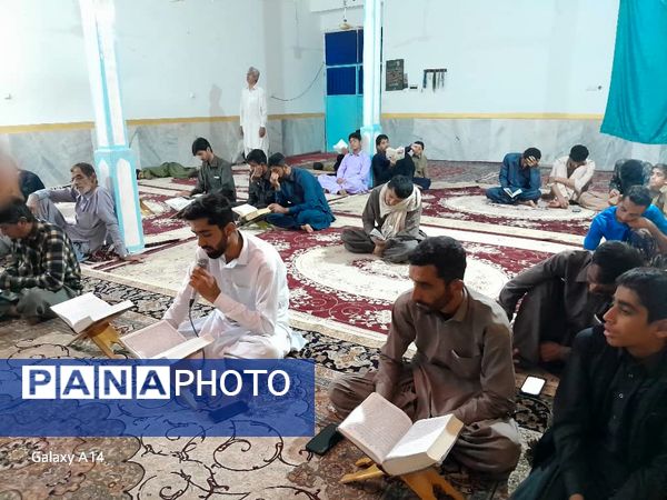 احیاء شب‌های قدر در قلعه‌گنج 