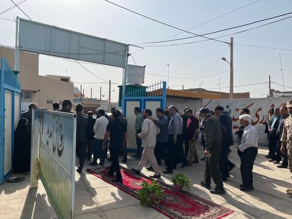 کلنگ امید بر زمین زده شد؛ آینده ای روشن در راه است 