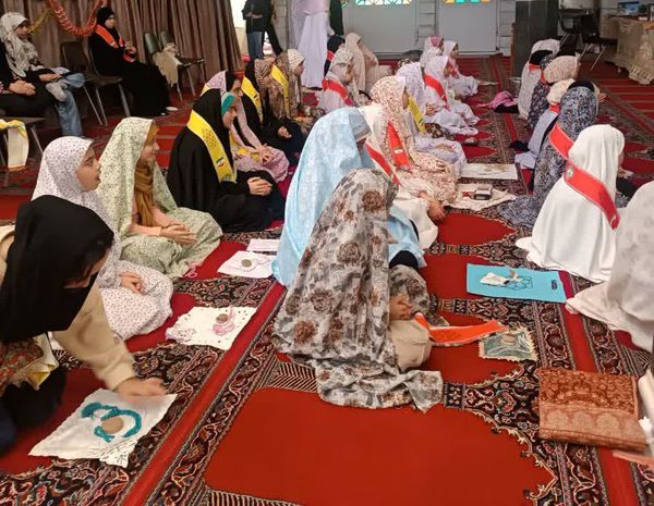 جماعت در اعتکاف دانش‌آموزی، طعم شیرین بندگی