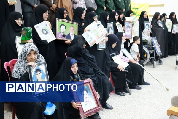 همایش مادران پرچم دار در شهرستان خلیل‌آباد 