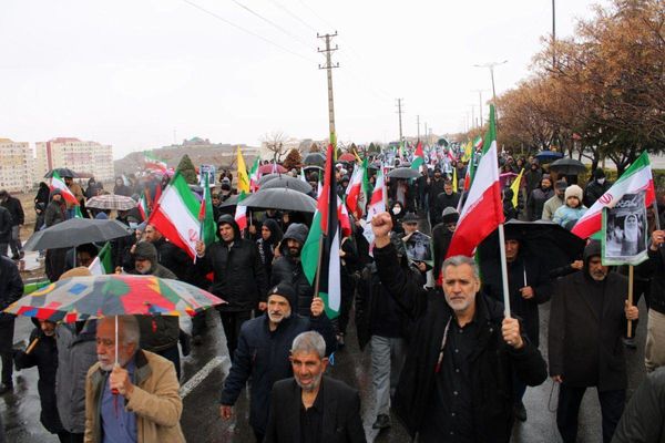 حضور حماسی مردم شهرستان پردیس در راهپیمایی روز قدس با وجود بارندگی