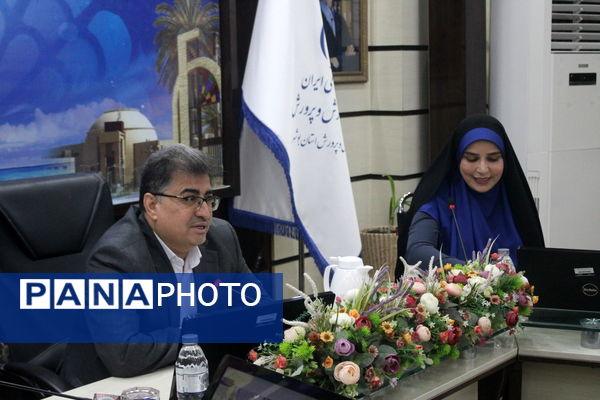 کارگاه آموزشی ویژه بانوان شاغل در اداره‌کل آموزش و پرورش استان بوشهر 