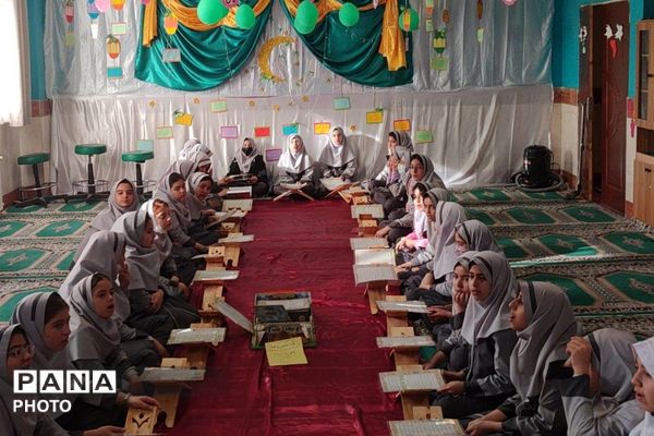 حضور دانش‌آموزان مدارس حاتم و محمد علی تحصیلی ناحیه دو شهرری در محفل نور