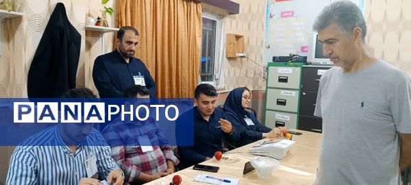 برگزاری دور دوم انتخابات ریاست‌جمهوری در محمودآباد 