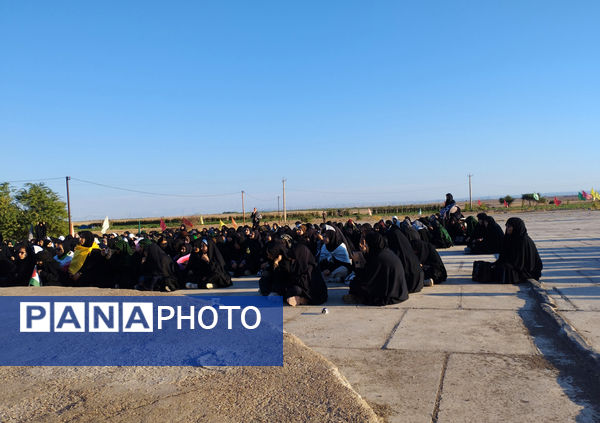 اردوی راهیان نور دختران دانش‌آموز قم