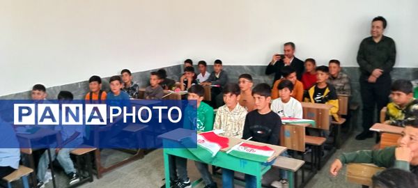 جشن جوانه ها در مدارس باخرز برگزار شد