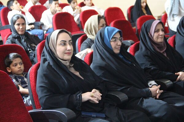 افتتاحیه پیش دبستانی های دوزبانه شهر قیامدشت