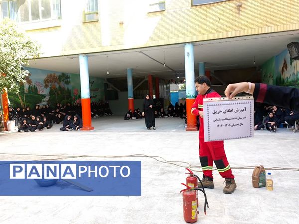 آتش‌نشان نماد عشق و جوانمردی