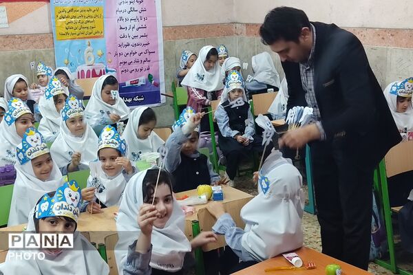 جشن دندان شش برای دانش‌آموزان کلاس اولی