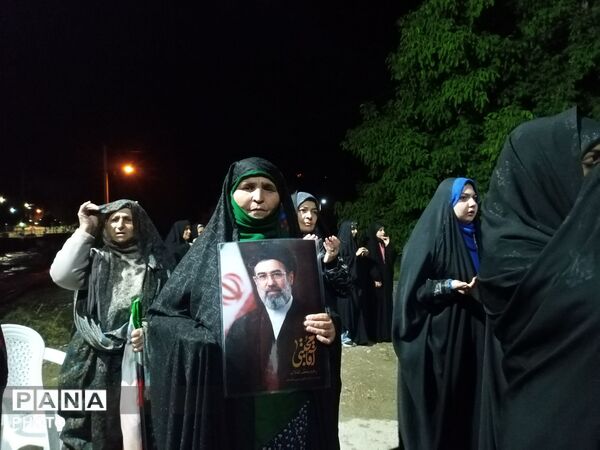 برگزاری اجتماع شبانه در حسینیه شهدای شهر بار 