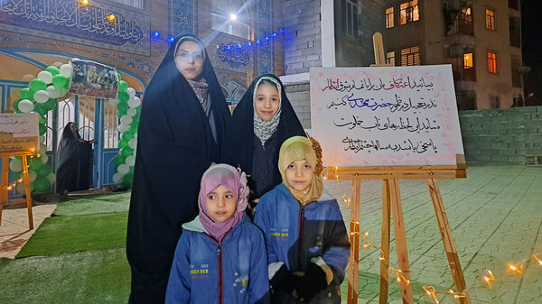 نخستین مناجات‌های مشترک؛ مادر و کودک در حریم اعتکاف
