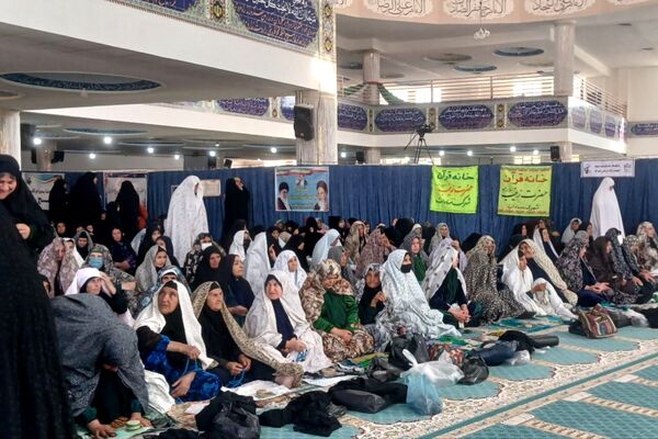 نماز جمعه امید دل‌های خسته برای مؤمنان 