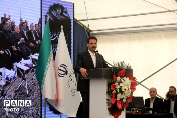 افتتاح ۱۲ کیلومتر از آزادراه کمربندی غربی قم با حضور وزیر راه و شهرسازی