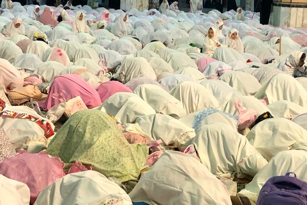 جشن بندگی دختران ناحیه دو شهرری 