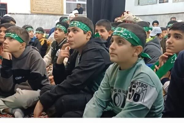 اعتکاف دانش‌آموزی در زرقان