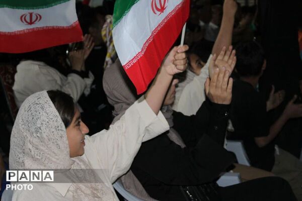 شکوه حضور حماسی مردم و مسئولان در گردهمایی دهه‌کرامت اورین