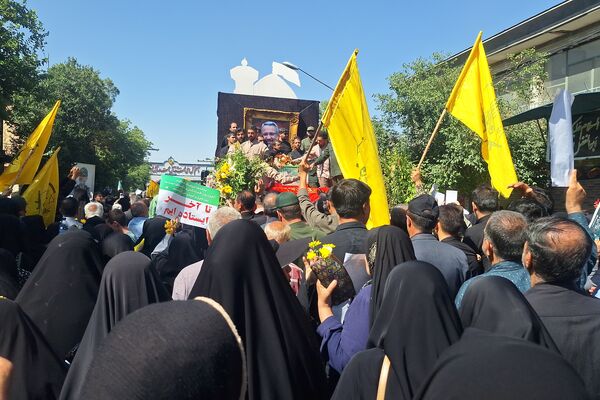 مراسم تشییع پیکر سردار شهید غلامحسین غیب پرور