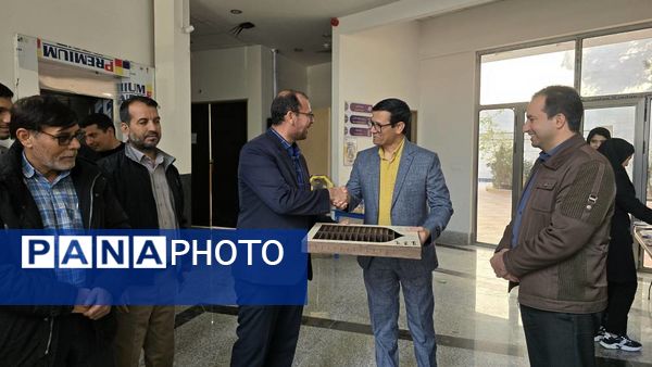 بازدید مدیر کل کتابخانه های عمومی استان خراسان شمالی از کتابخانه شهید بهشتی آشخانه 