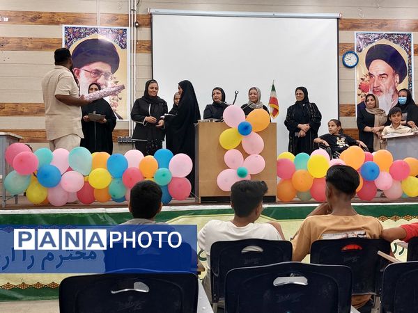 برگزاری جشن امامت مهدی موعود(عج) در سالن ایران اسلامی حاجی‌‌آباد