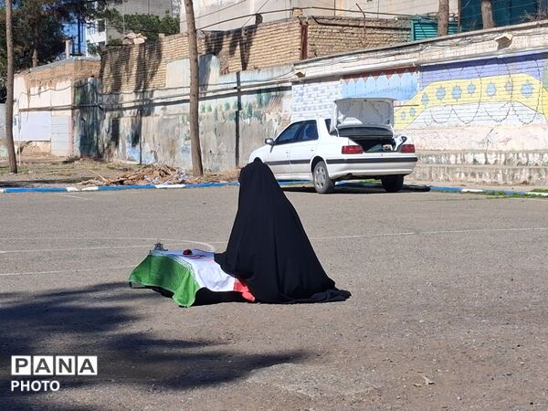 مسابقات نمایش خوانی و تئاتر خیابانی دختران در شهرستان کاشمر 