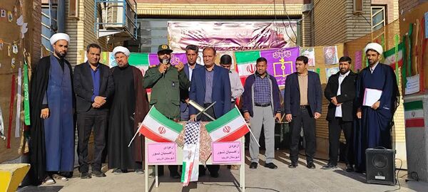 اعزام ۷۶ دانش‌آموز دختر فاریابی به مناطق عملیاتی جنوب کشور