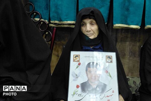 آیین گرامی داشت هفته دفاع مقدس در مسجد جامع صاحب الزمان عج شهرستان قدس