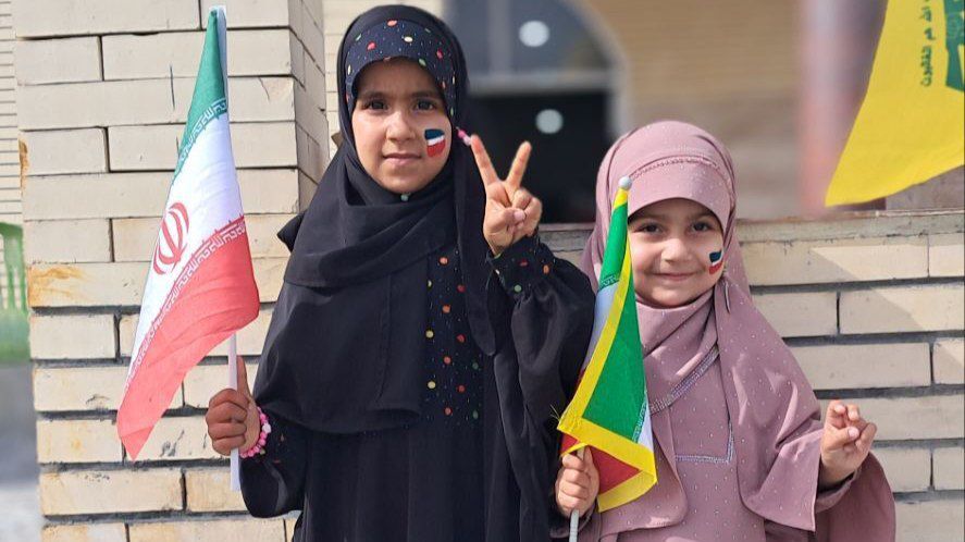 راهپیمایی ۲۲ بهمن در سندرک