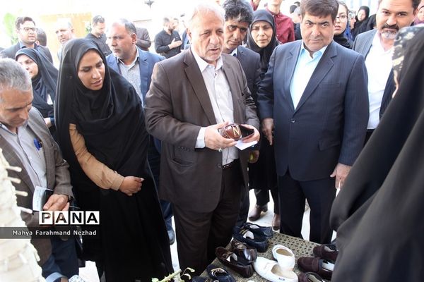 ششمین نمایشگاه صنایع روستایی شهرستان اسلامشهر