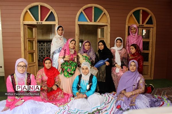 ششمین نمایشگاه صنایع روستایی شهرستان اسلامشهر