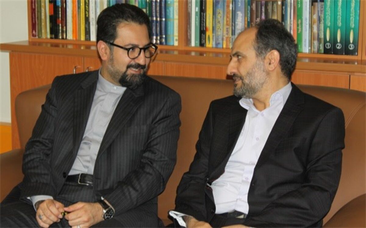 گسترش همکاری‌های مشترک فرهنگستان و وزارت ارشاد