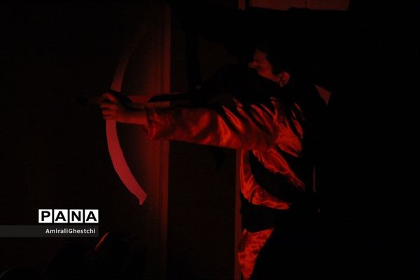 تئاتر آیینی سرنوشت سرخ در شهرستان بیرجند