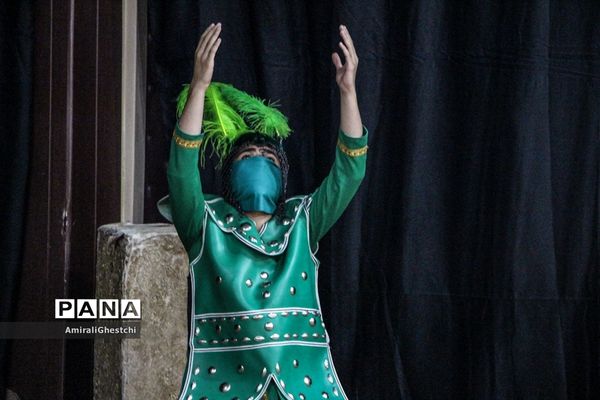 تئاتر آیینی سرنوشت سرخ در شهرستان بیرجند